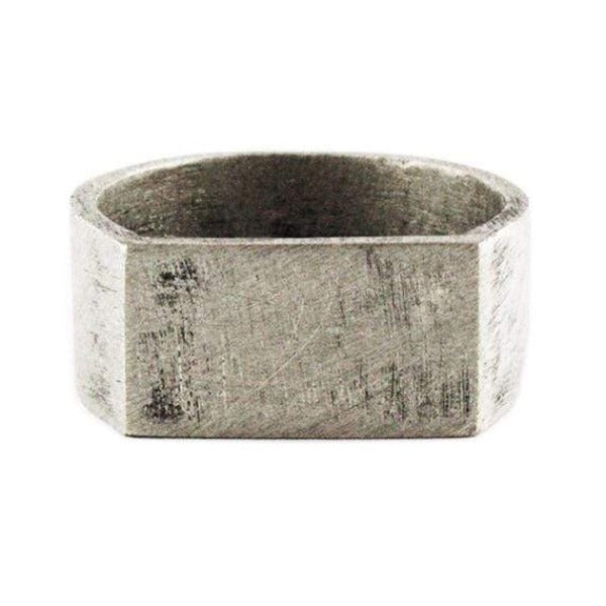 men's ring with engraved anniversary